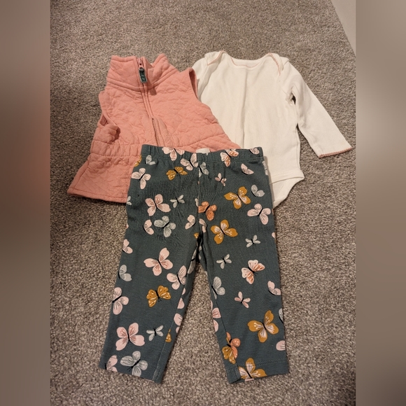 Pink Carter's Vest Set - Picture 2 of 12